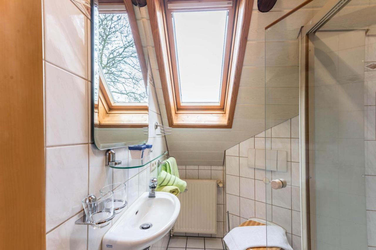 Ferienwohnung Adler Wirdum Екстериор снимка
